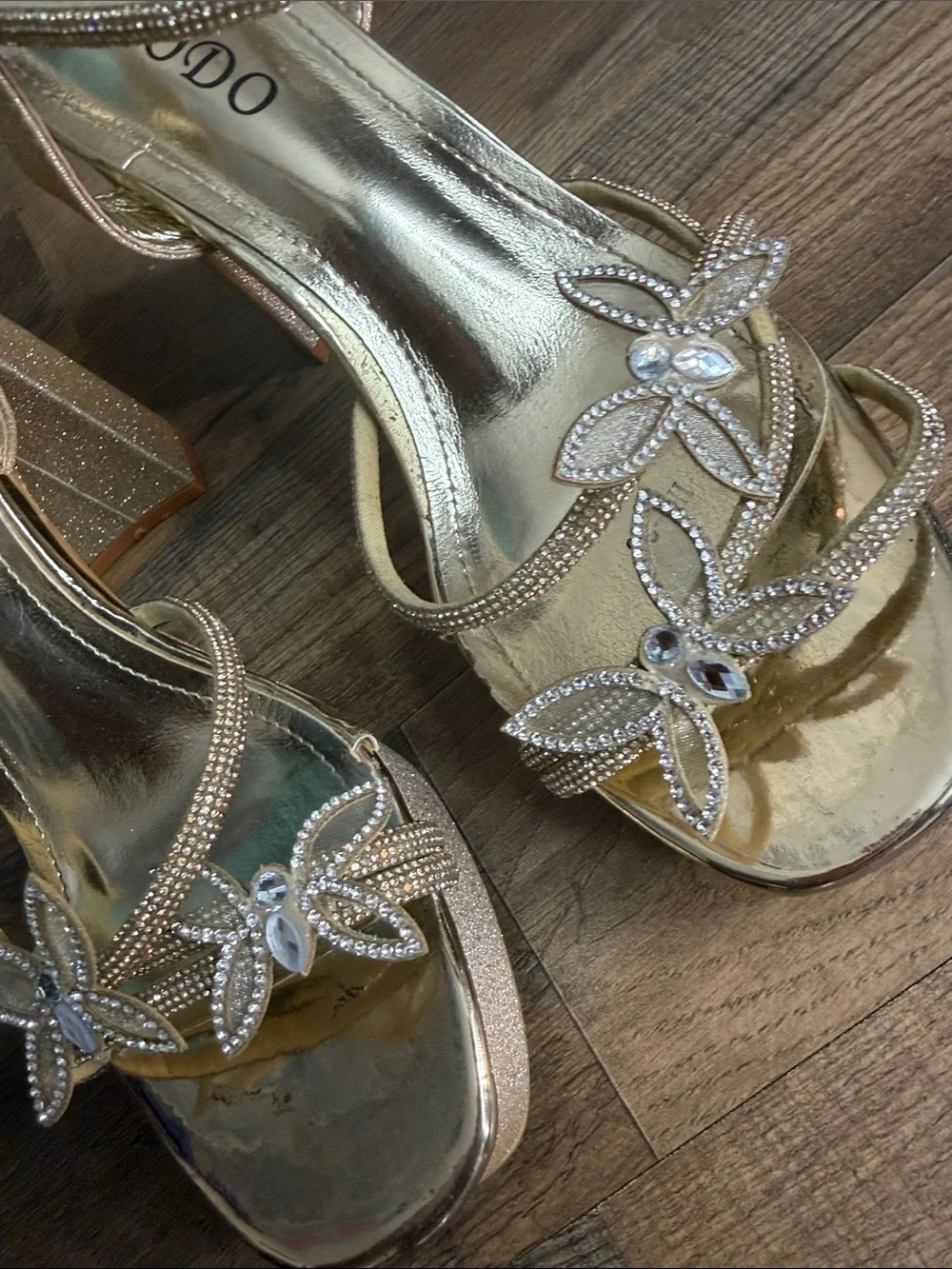 No brand shimmering gold